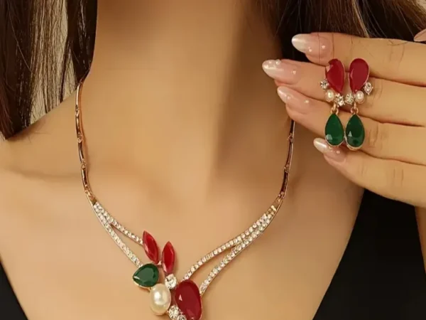 lady necklace